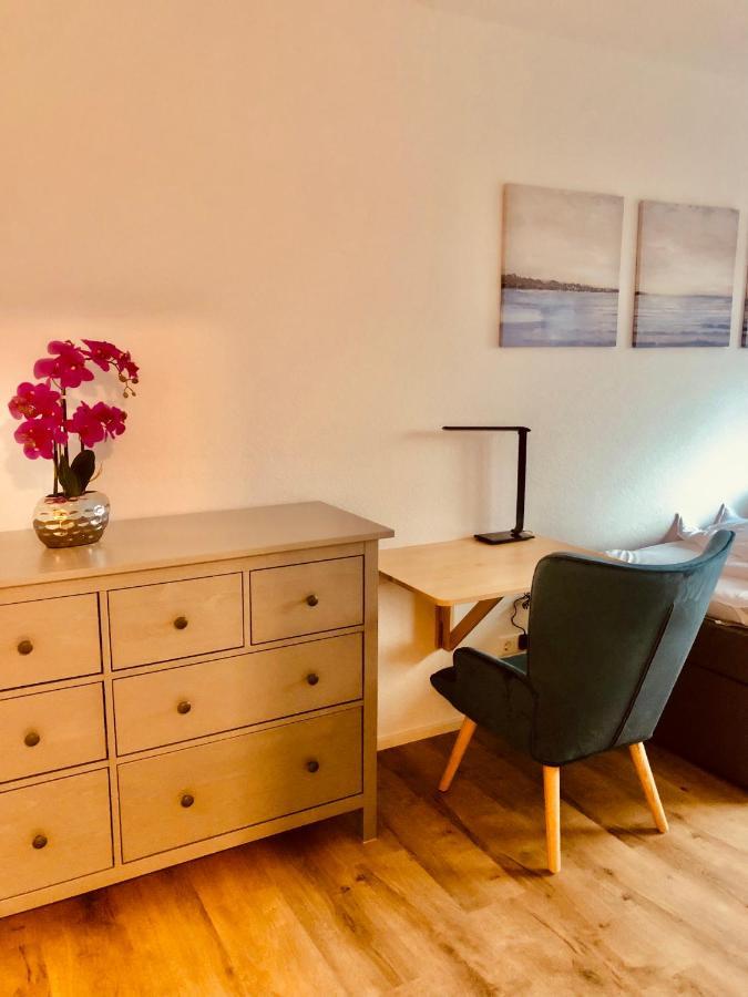 Kluis Hostel Hof Kranichstein מראה חיצוני תמונה